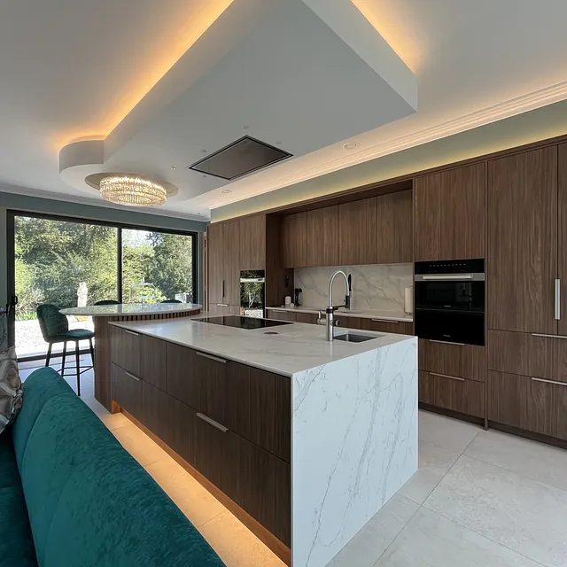 Contemporary wood kitchen design